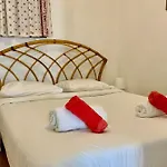 Triangle De La Baronnie 1 Proche De La Apartmán Le Grau-du-Roi