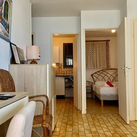 Triangle De La Baronnie 1 Proche De La Apartmán Le Grau-du-Roi